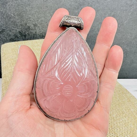 Vitnage Large Teardrop Carved Rose Quartz Sterling Silver Pendant Over 3 Inch - Picture 4 of 11
